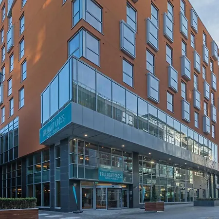 Hotel Cross